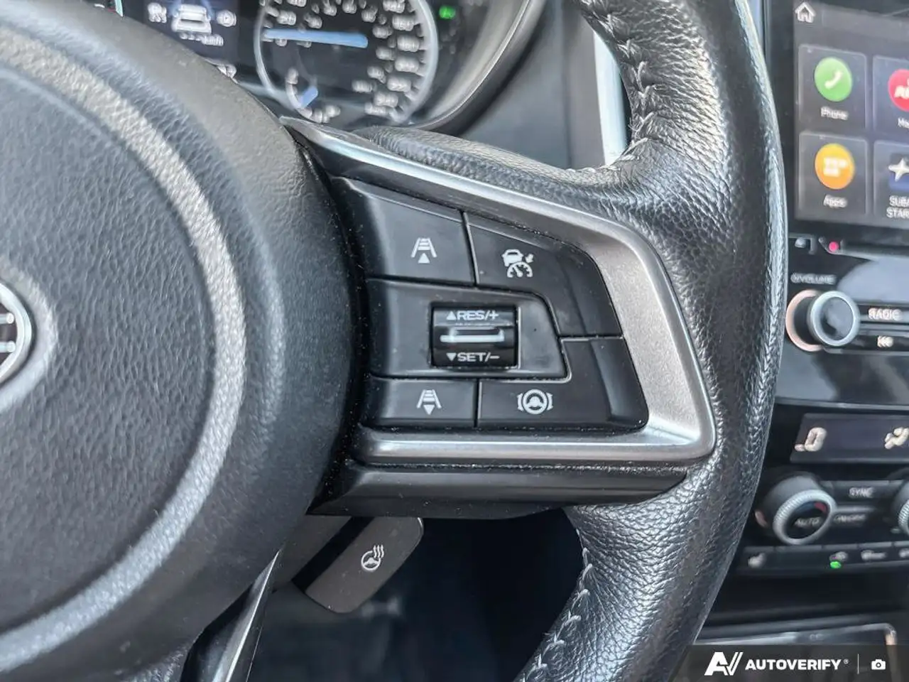 Subaru Ascent photo Subaru Ascent