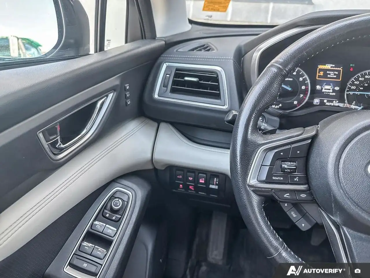 Subaru Ascent photo Subaru Ascent
