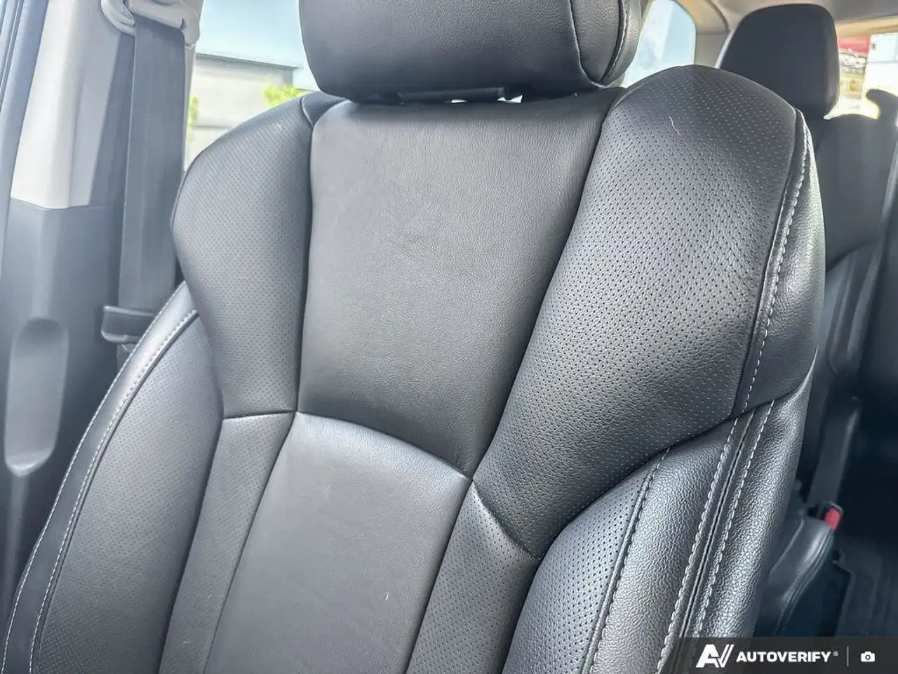 Subaru Ascent photo Subaru Ascent
