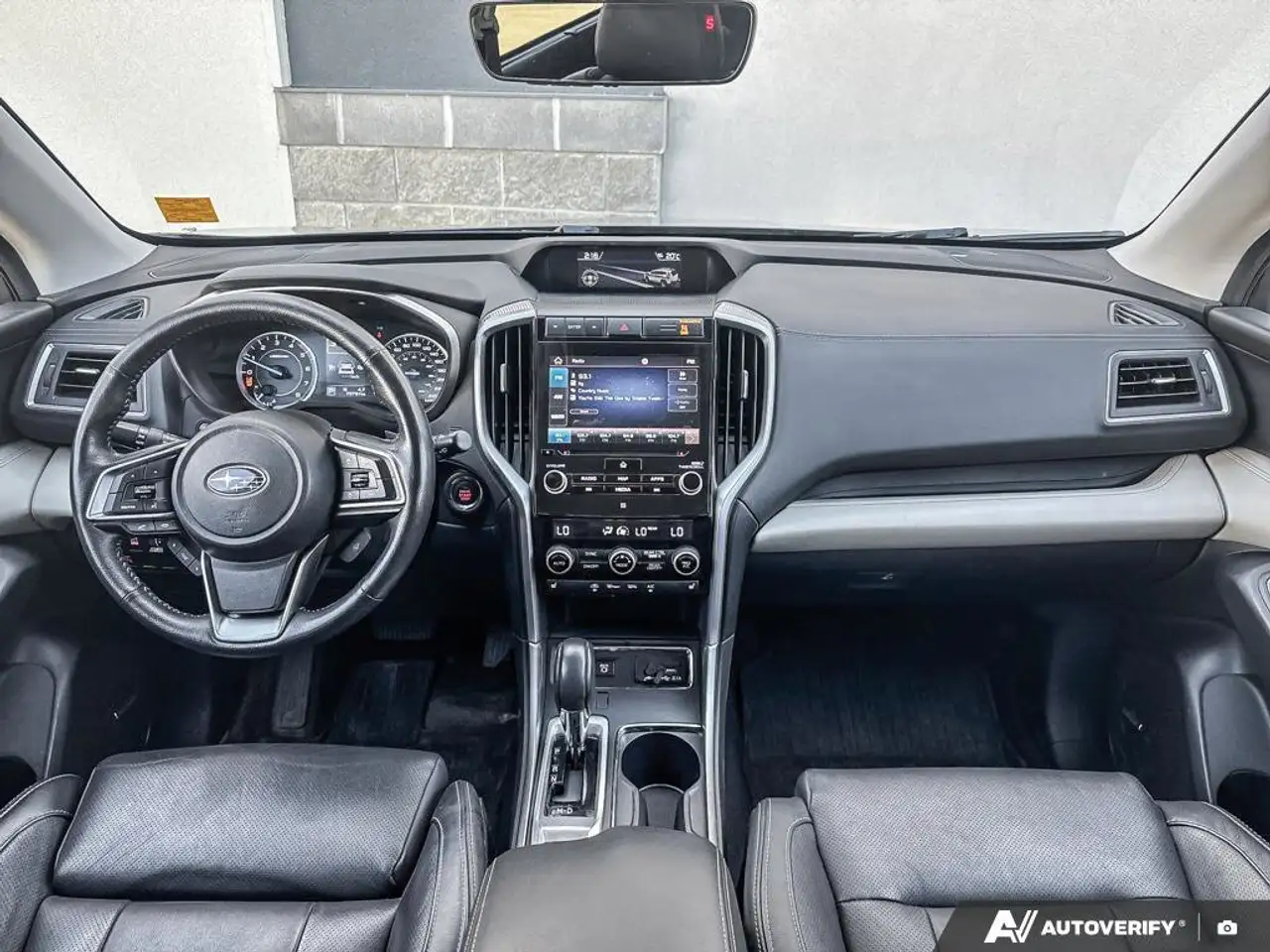 Subaru Ascent photo Subaru Ascent