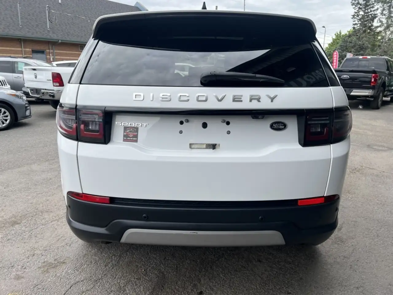 Land Rover Discovery Sport снимка Land Rover Discovery Sport