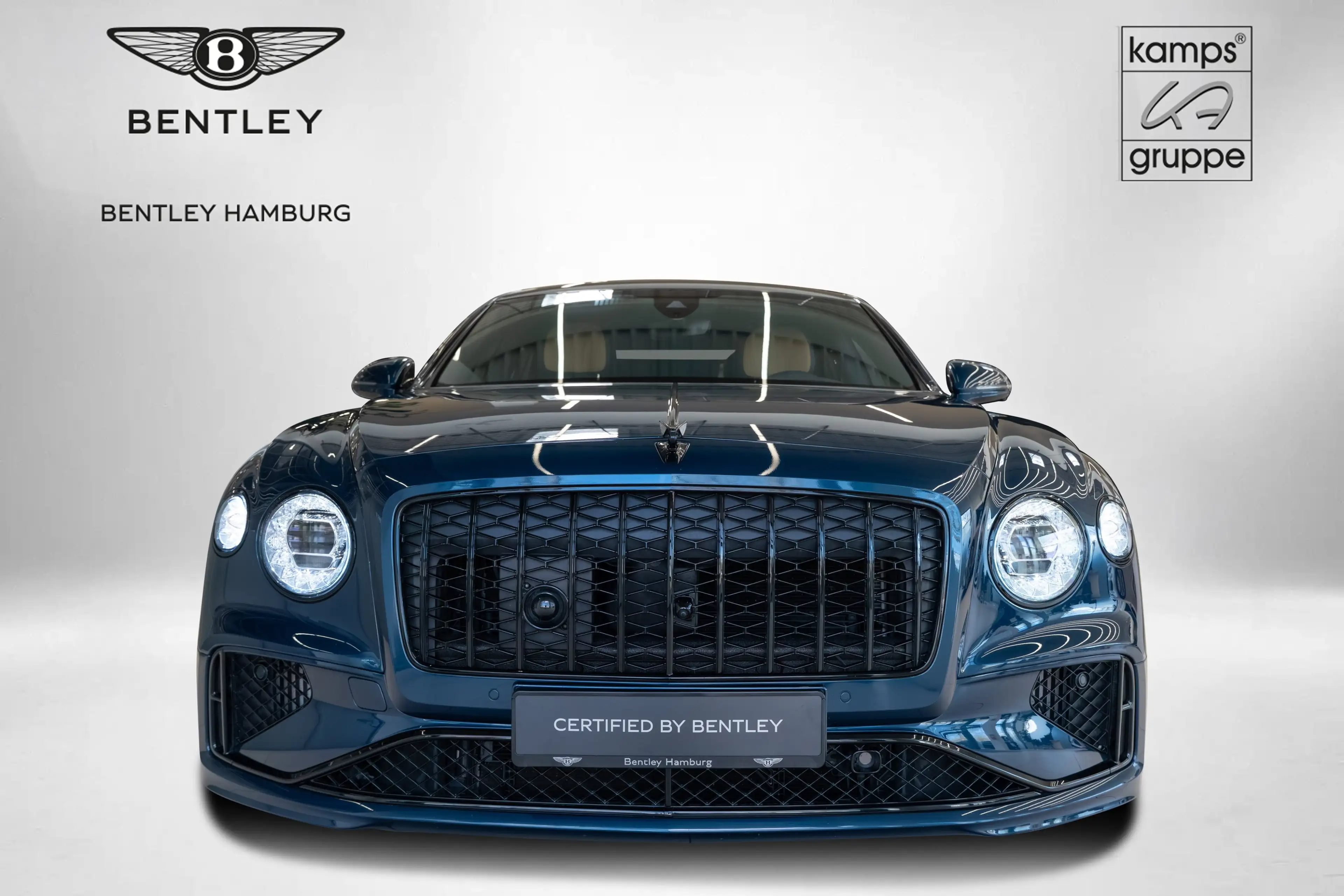 Bentley Flying Spur Azure V8 Hybrid — photo 2