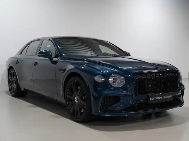 Bentley Flying Spur Azure V8 Hybrid