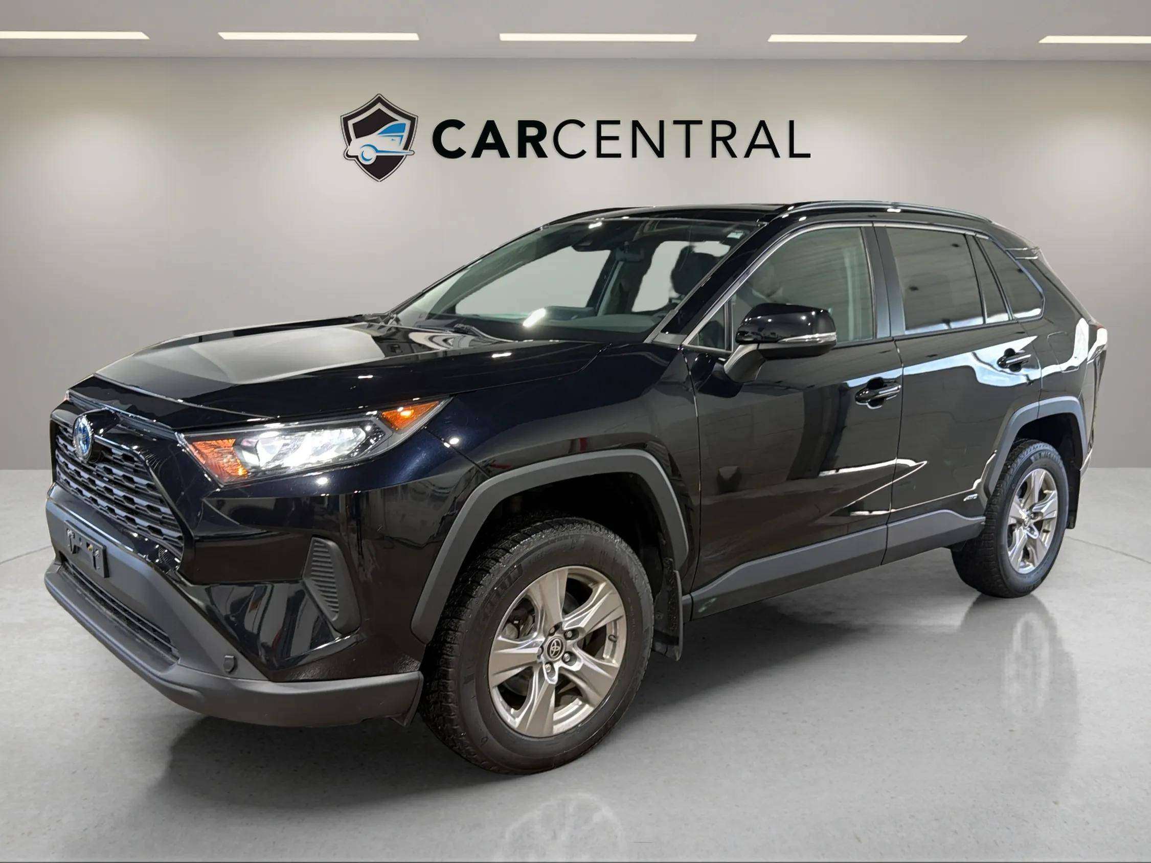Black 2022 Toyota RAV4 Hybrid SUV / Crossover All-Wheel Drive Automatic