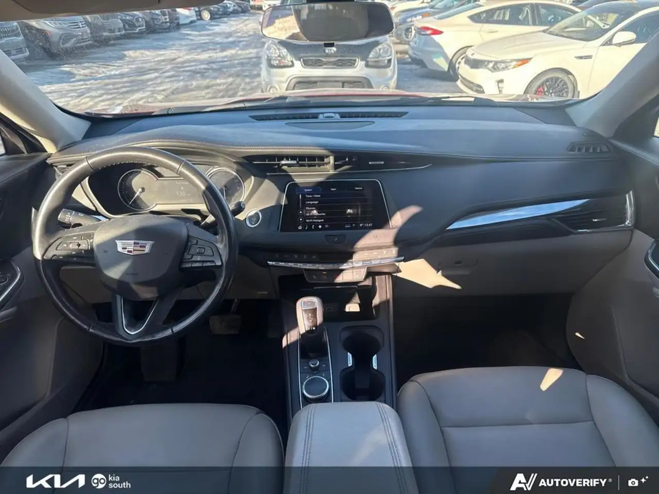 Cadillac XT4 photo Cadillac XT4