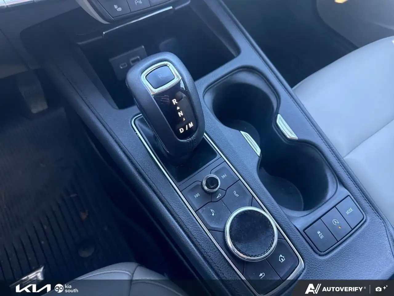 Cadillac XT4 photo Cadillac XT4