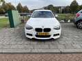 BMW 135 bmw m135i dealer onderhouden Wit - thumbnail 1