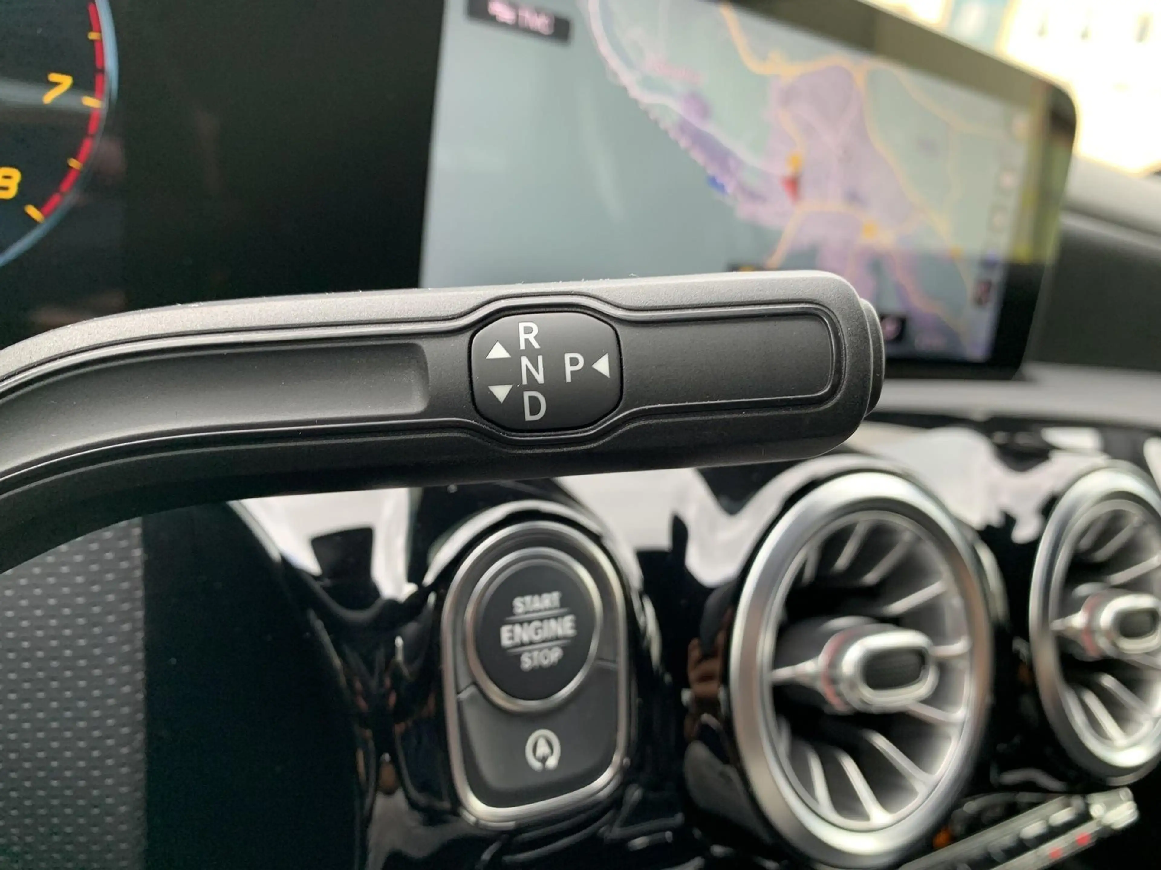 Mercedes-Benz A 200 A200 AMG-Line Ambiente+LED+Kamera+Sound — photo 20