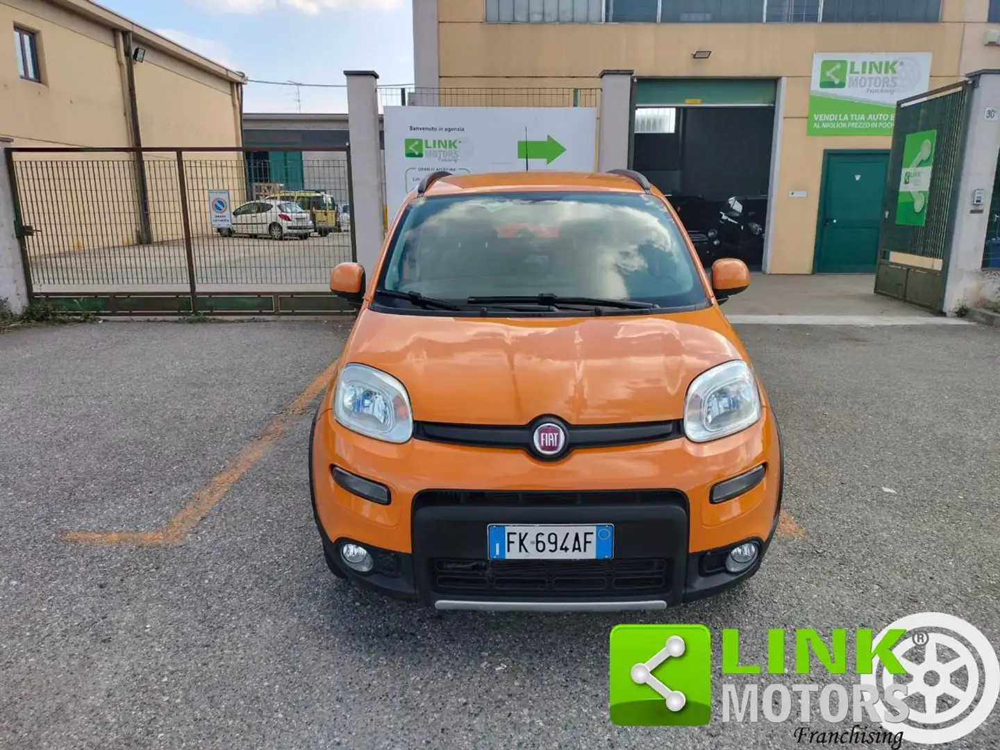 Fiat Panda 0.9 TwinAir Turbo S&S 4x4 Oranje - 2