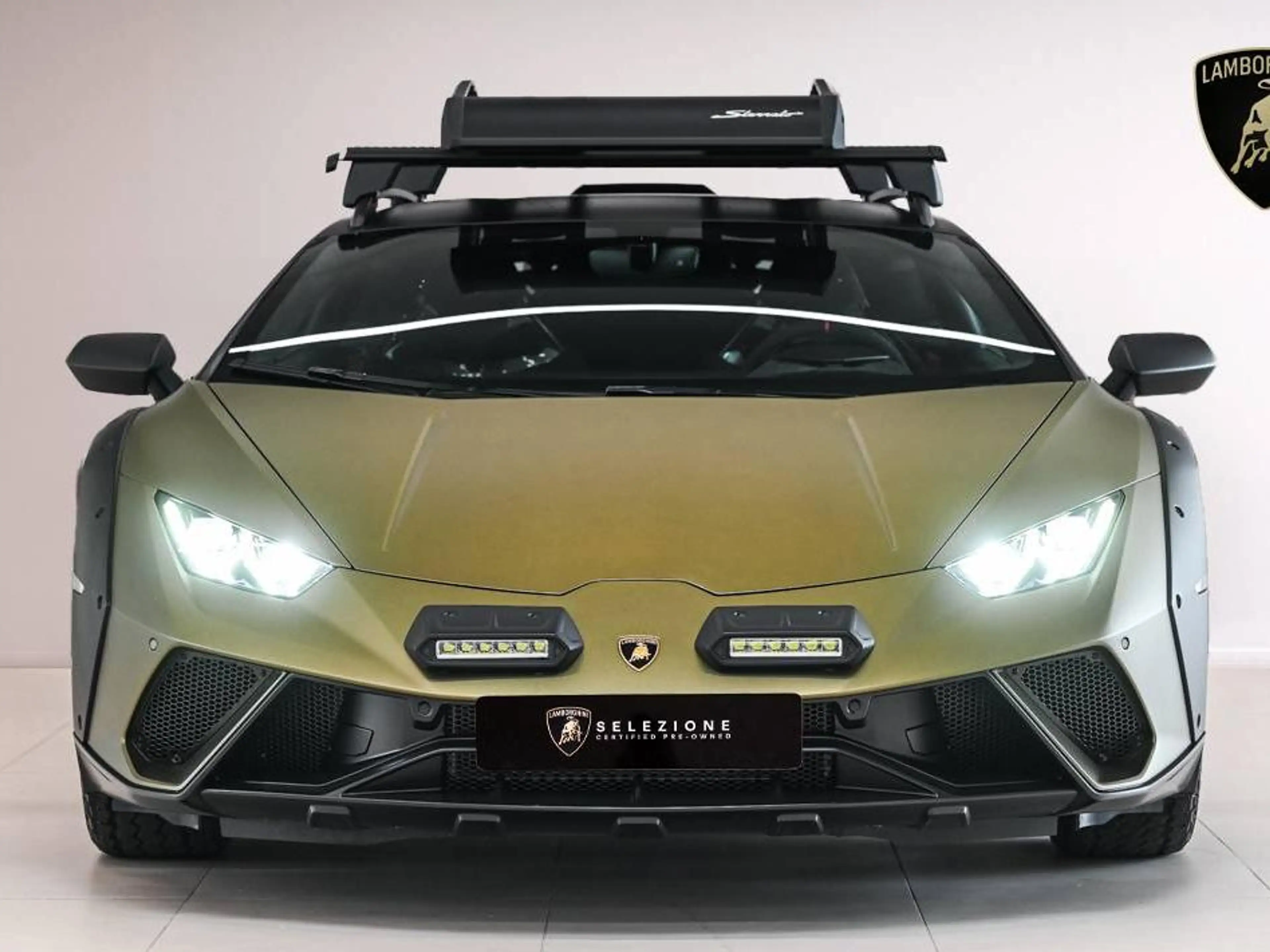Lamborghini Huracán Huracan Sterrato 5.2i V10 LP610 — photo 5
