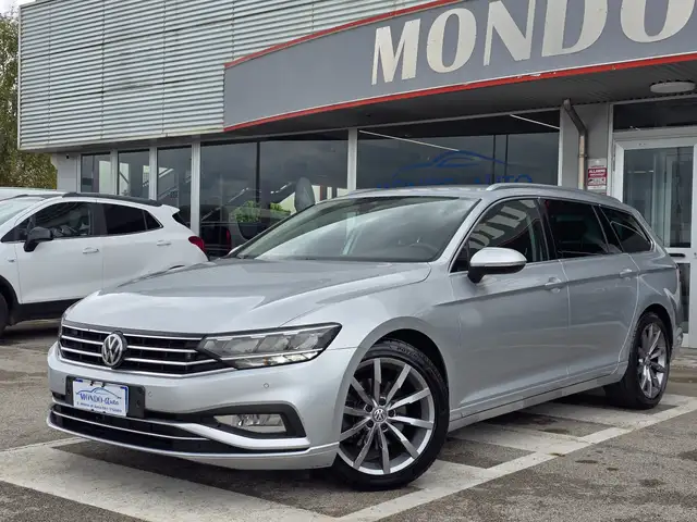 Volkswagen Passat Variant 2.0 Tdi Business EVO SCR 150cv DSG