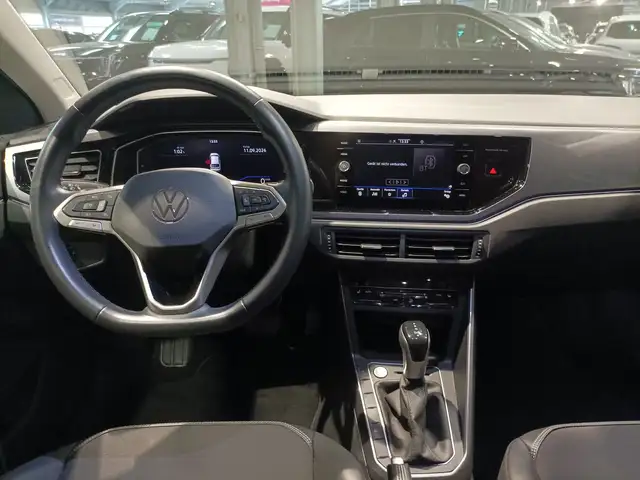 Volkswagen Taigo view 9