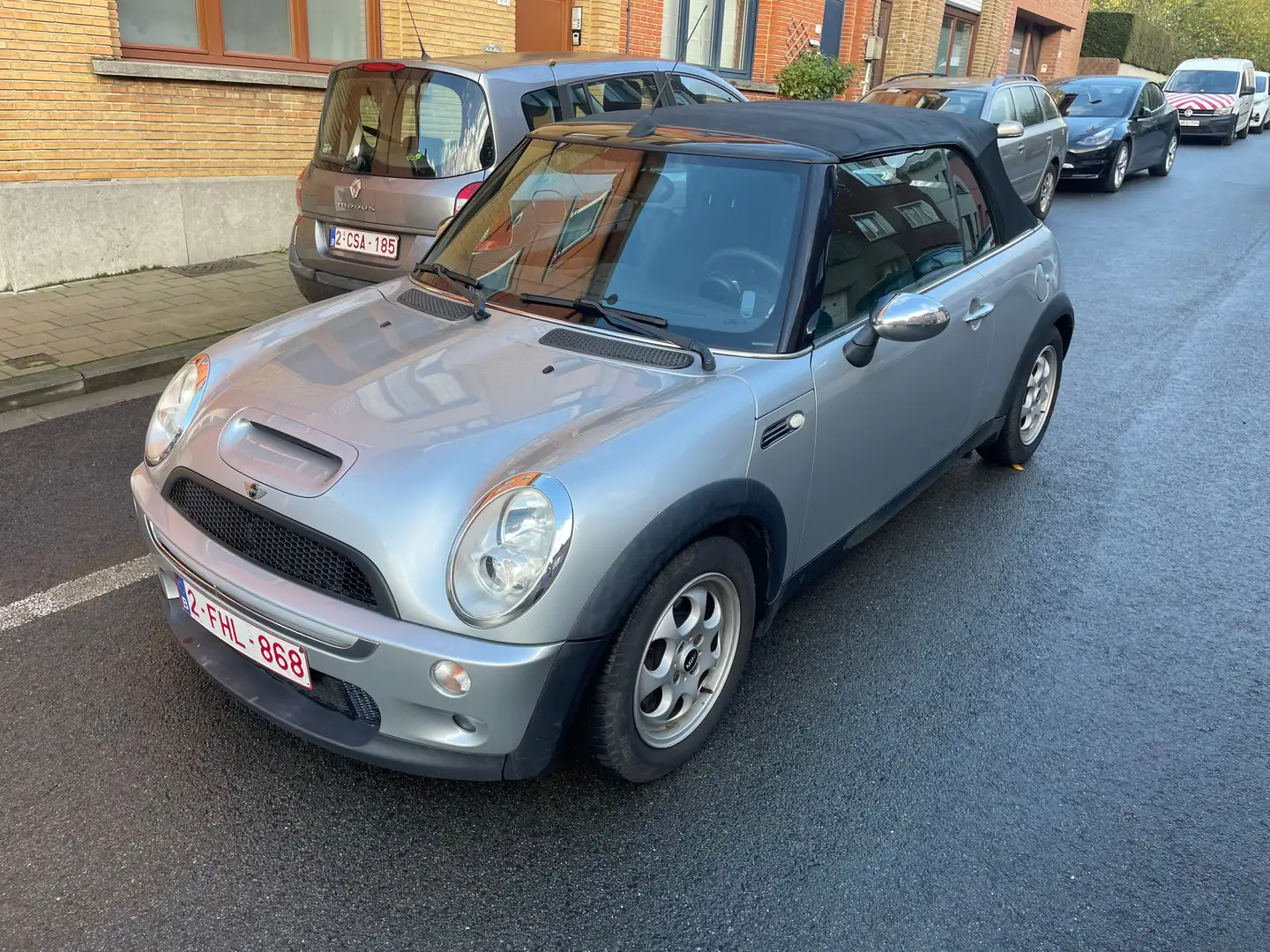 MINI One Cabrio Mini Cabriolet 1.6i 16v One Grijs - 1