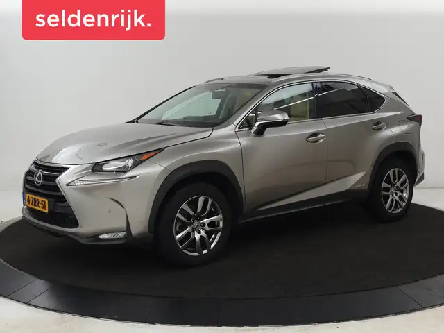 Lexus NX 300h AWD Luxury Line | Schuifdak | Leder | Stoelverwarm
