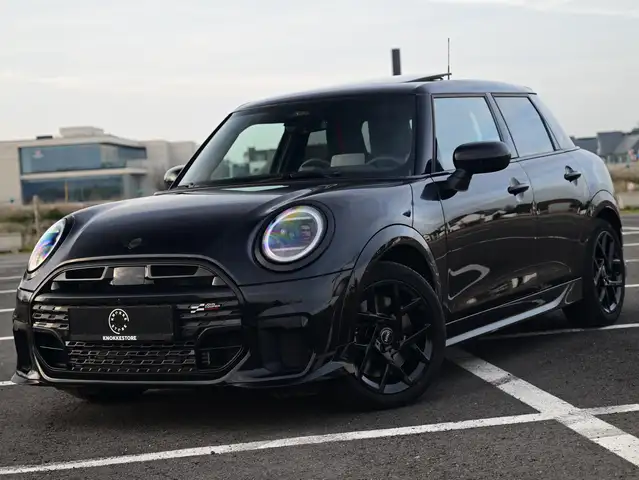 MINI Cooper C 5 DOORS / AUT / JCW TRIM / SUNROOF / ELEK SEATS