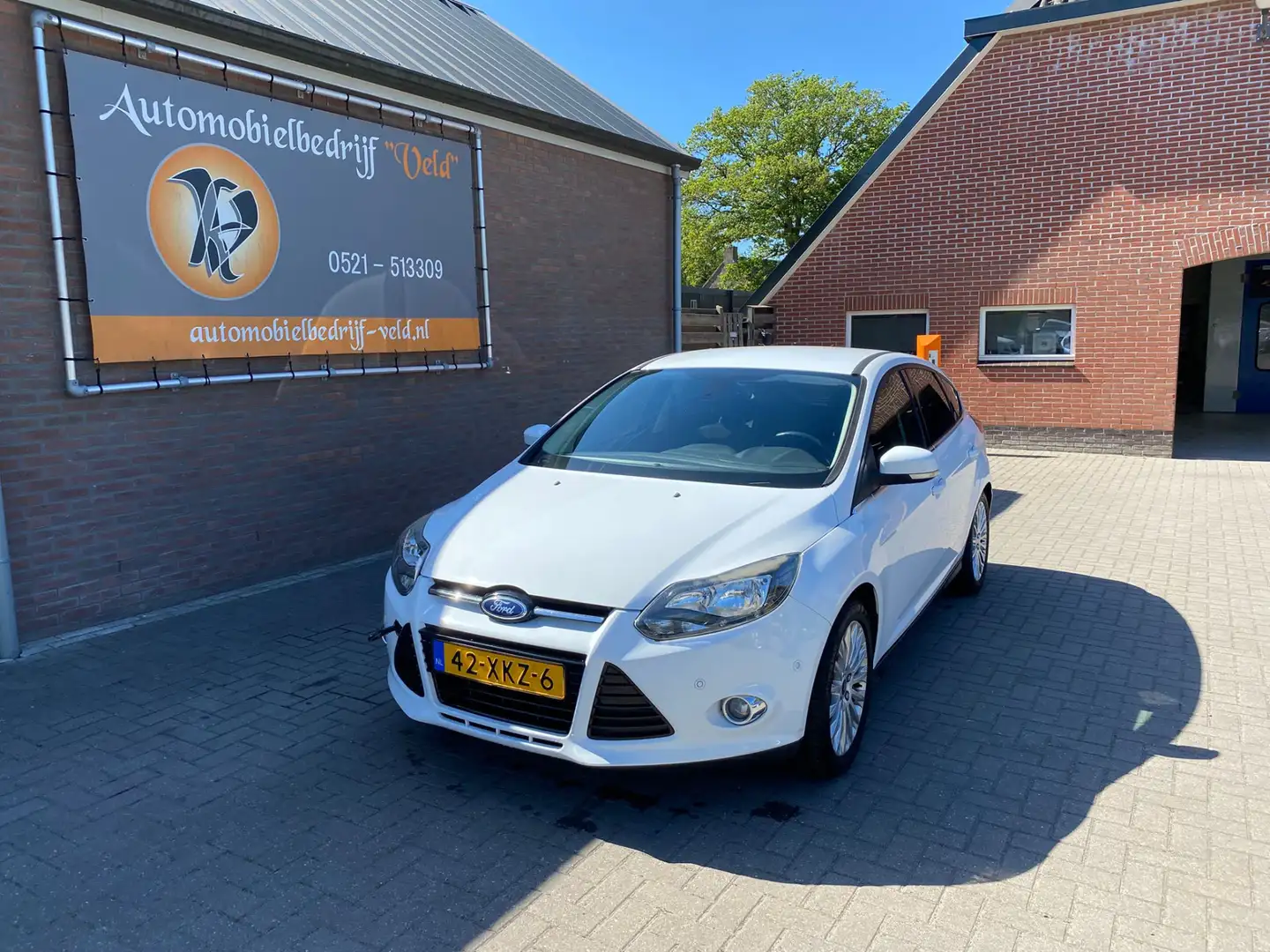 Ford Focus 1.0 EcoBoost Titanium (motor defect) Білий - 1