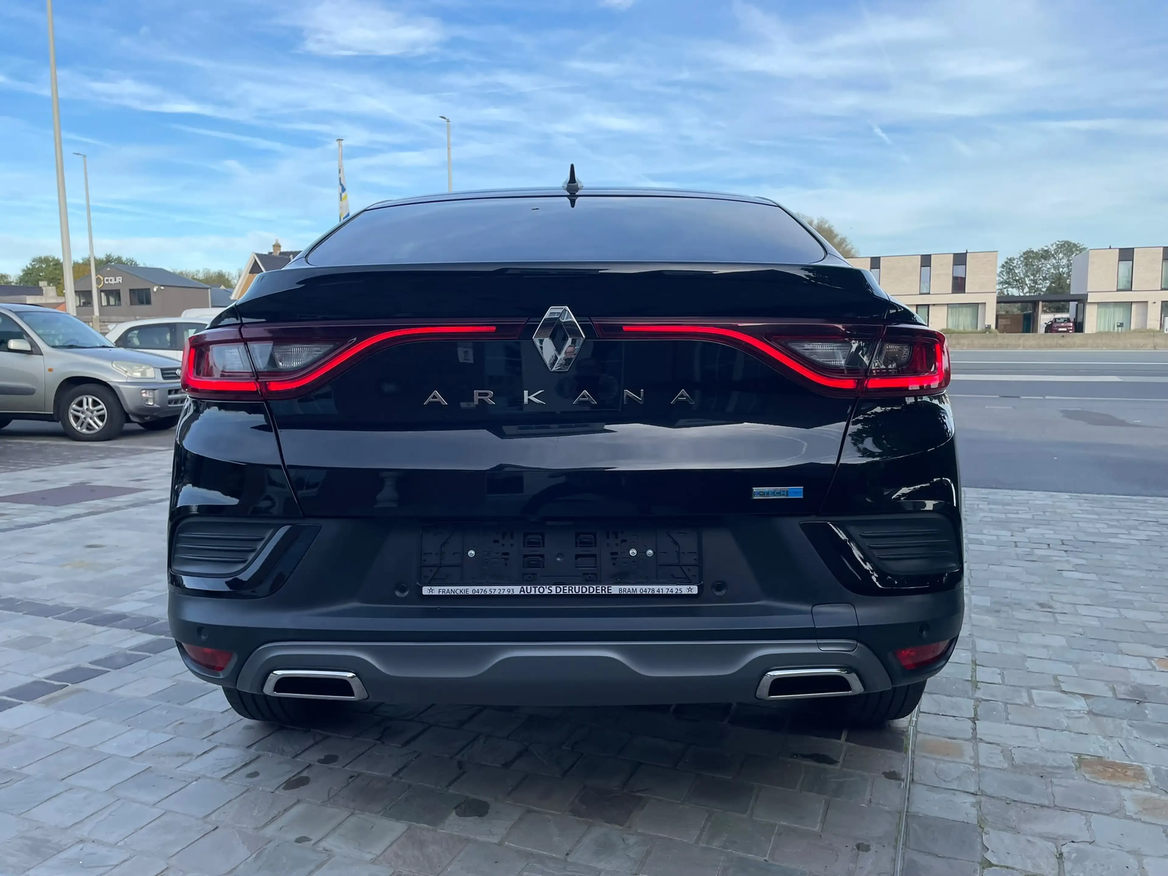 Renault Arkana Arkana E-TECH 1.6i R.S.Line — photo 7