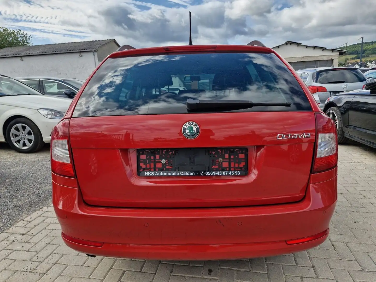 Skoda Octavia Combi Family, HU neu Rosso - 2