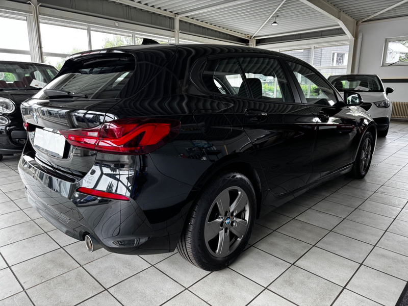 BMW 118 d Advantage/1.HD/LIVE/LED/NAVI/SHZ/2x PDC/ALU — photo 5