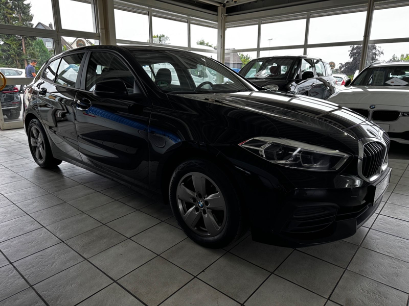 BMW 118 d Advantage/1.HD/LIVE/LED/NAVI/SHZ/2x PDC/ALU — photo 6