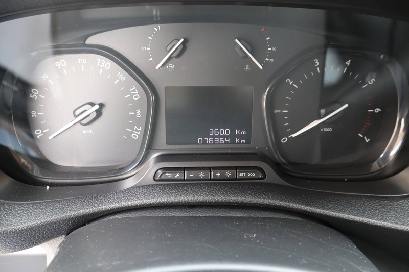 Citroen Jumpy car play  14900 euro netto — photo 11