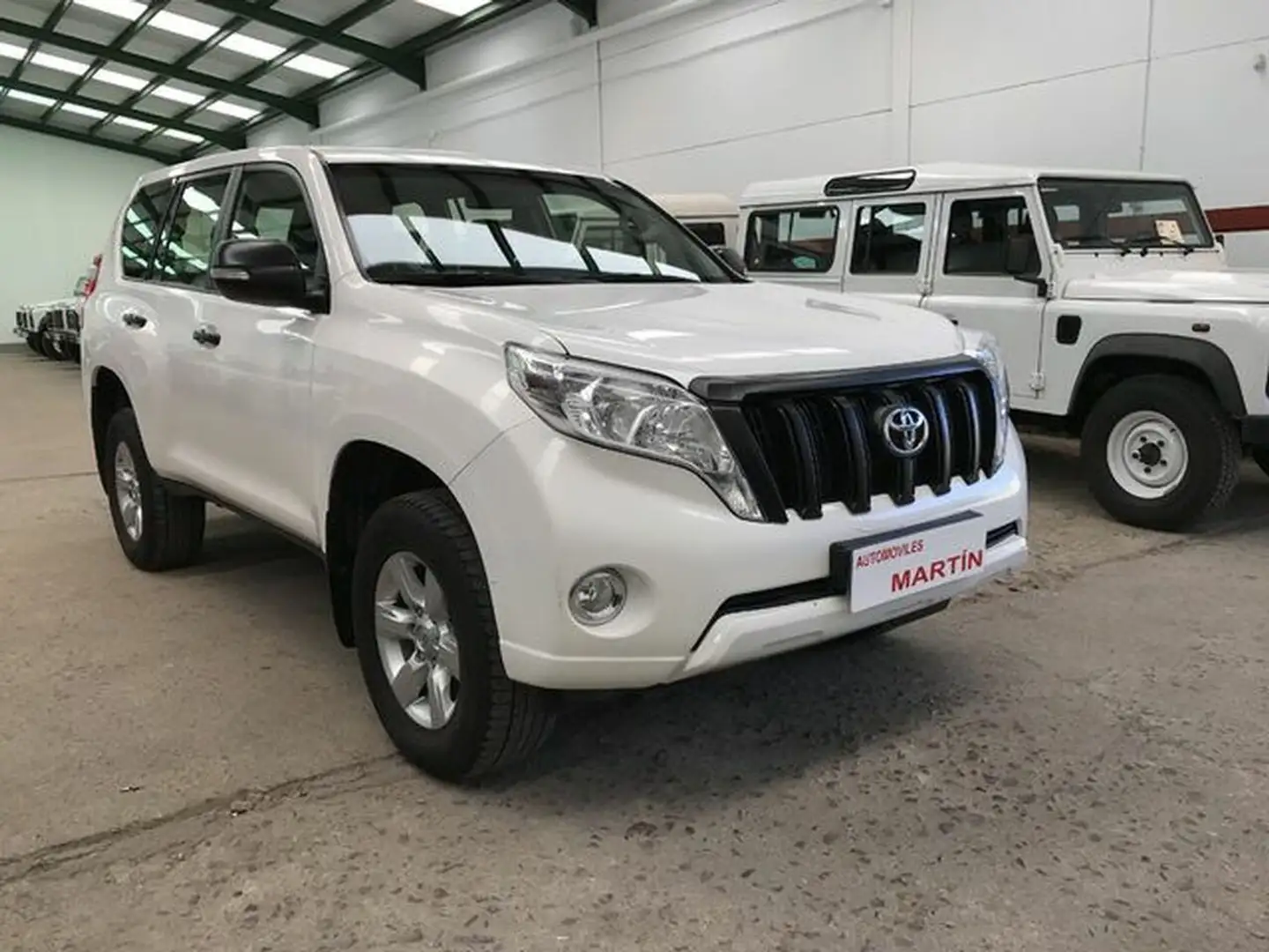 Toyota Land Cruiser D-4D GX Blanc - 1