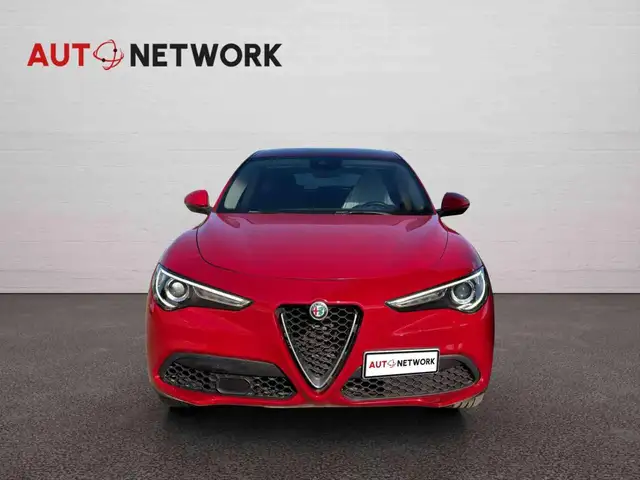 Alfa Romeo Stelvio view 6