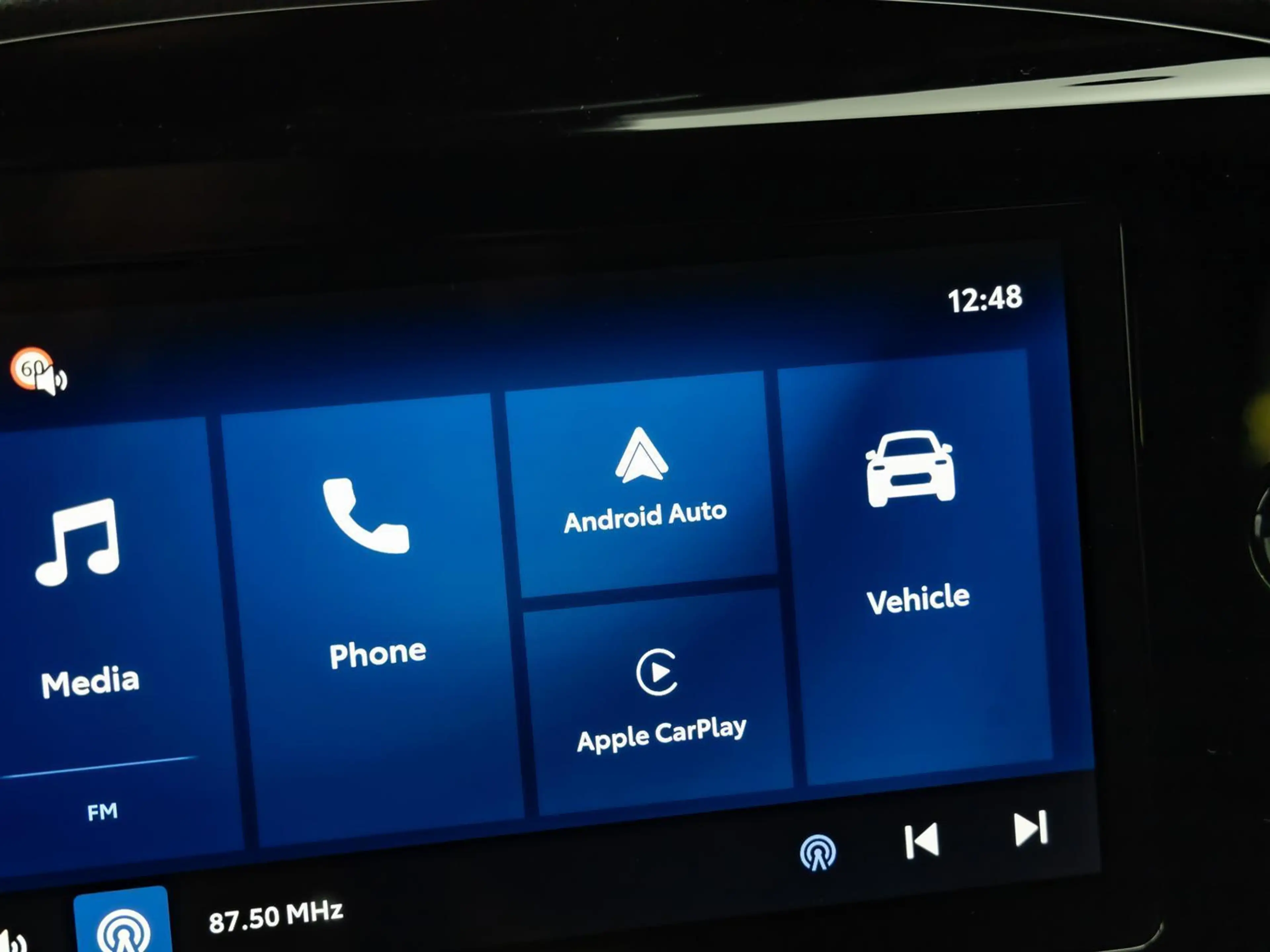 Toyota Aygo X Teamplayer 1,5 l Hybrid PDC KLIMA LM — photo 12