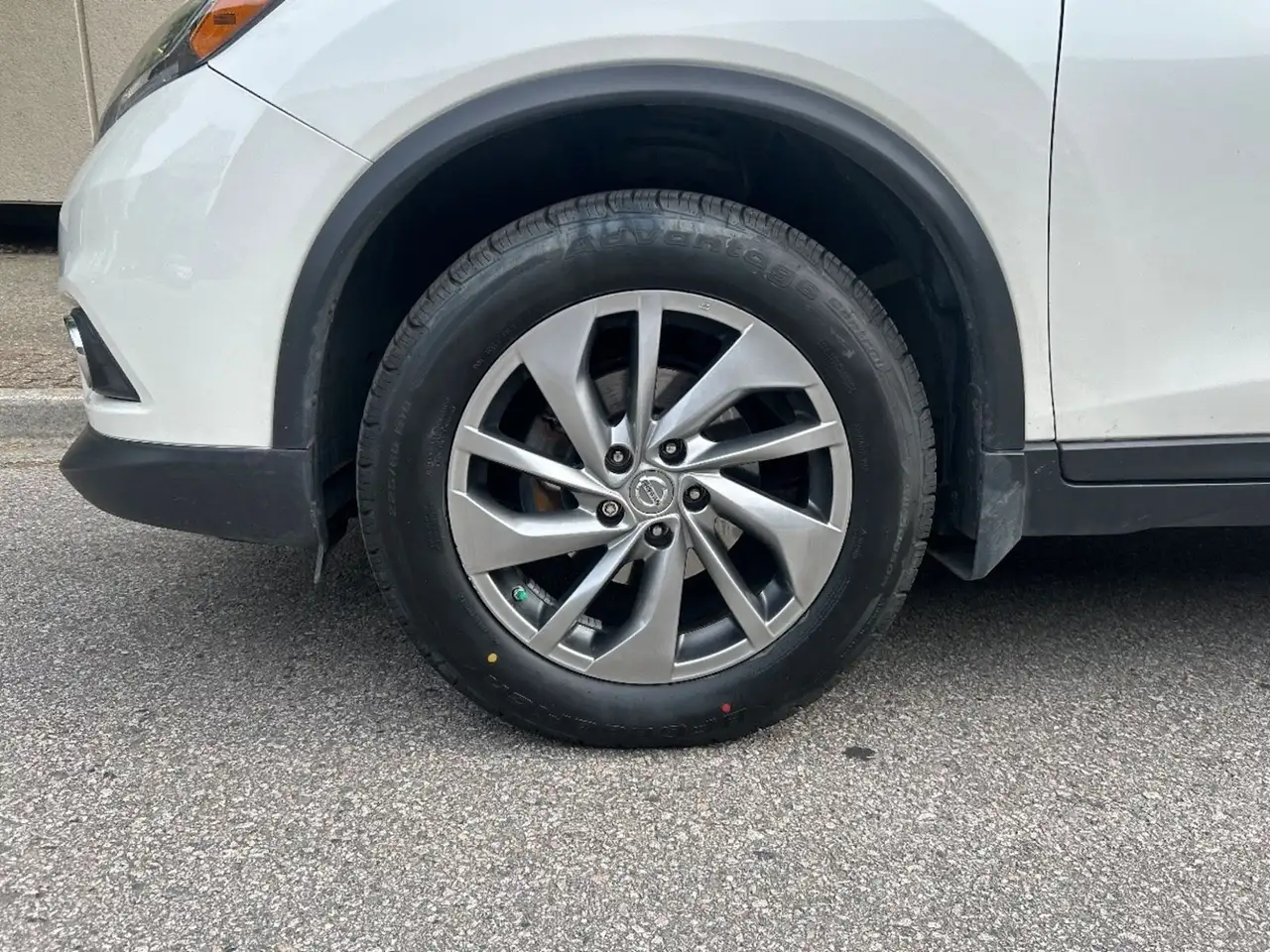 Nissan Rogue снимка Nissan Rogue