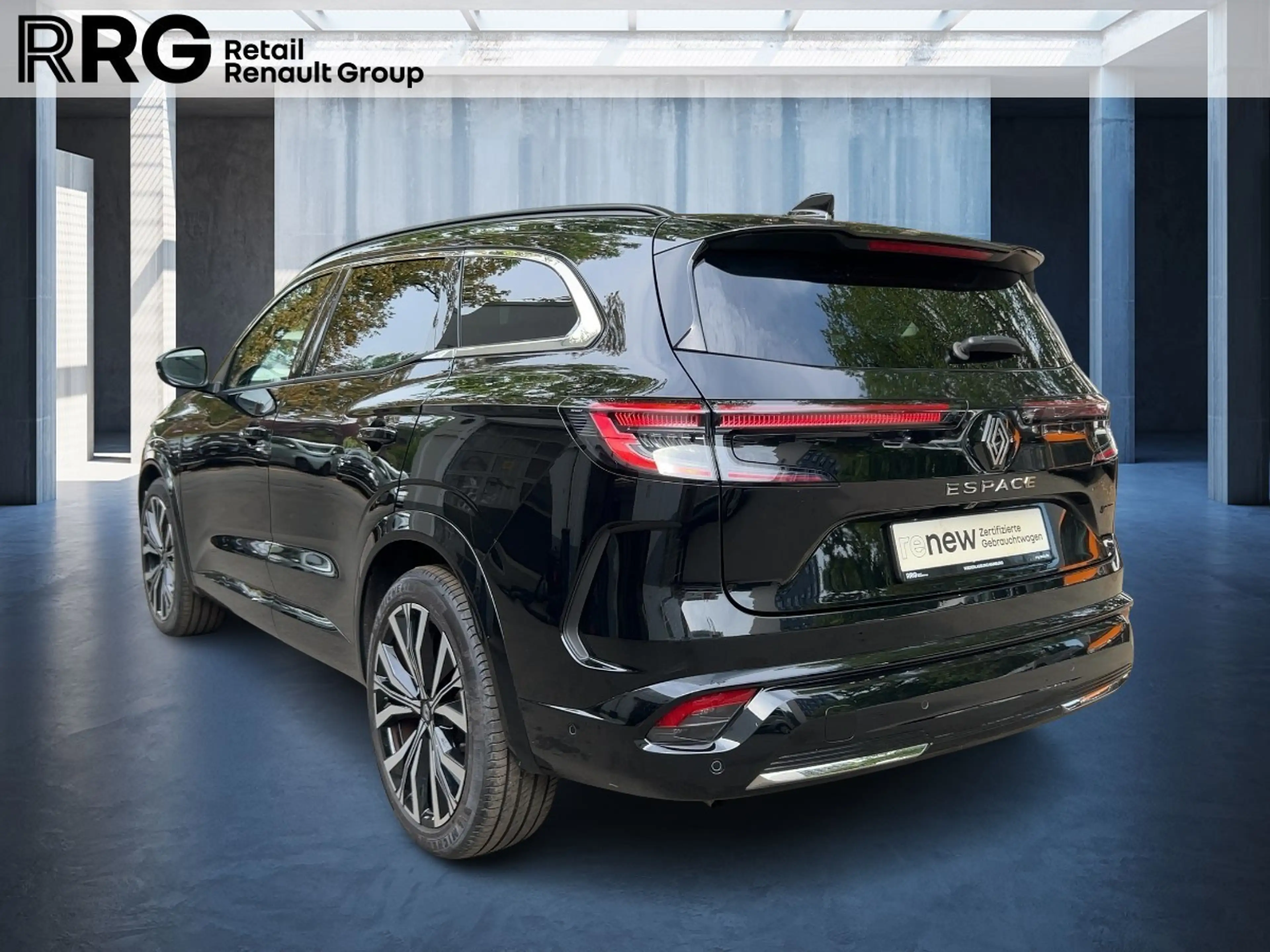 Renault Espace 6 Iconic E-Tech Full Hybrid 200 SHZ PDC BT — photo 4