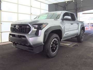 TRD Off Road Hybrid 4x4 iForce Max
