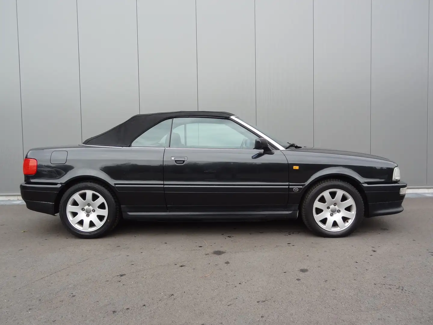Audi Cabriolet 2.6 | LEDER | HARDTOP | Noir - 2