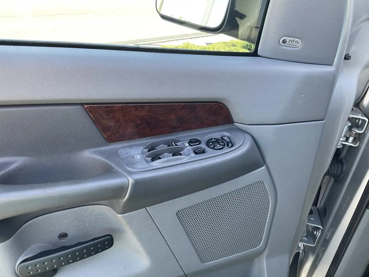 Dodge RAM снимка Dodge RAM