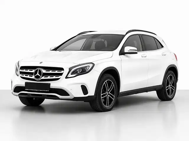 Mercedes-Benz GLA 180 Style *FACELIFT*