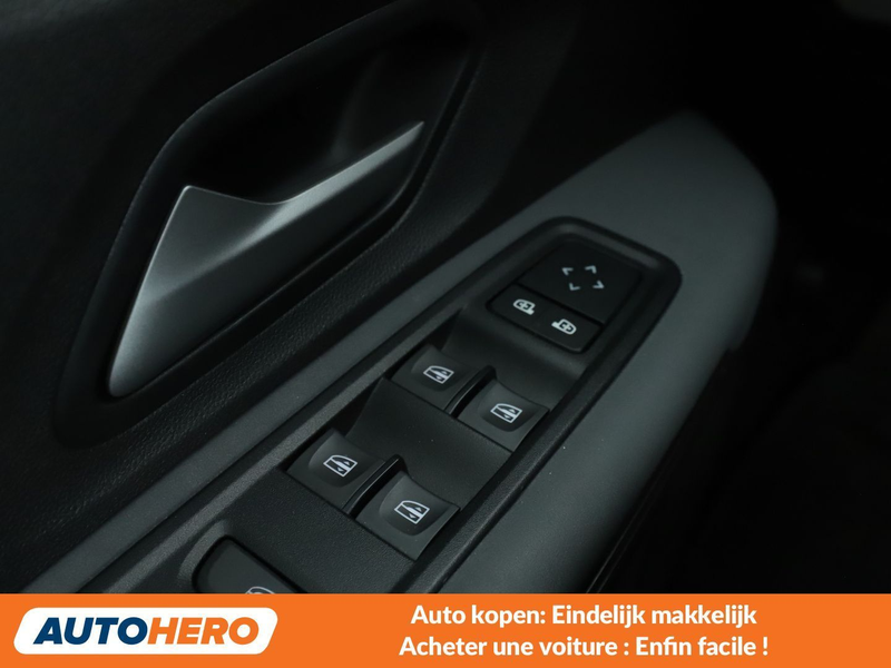 Dacia Jogger 1.6 Hybrid E-Tech Extreme — photo 14