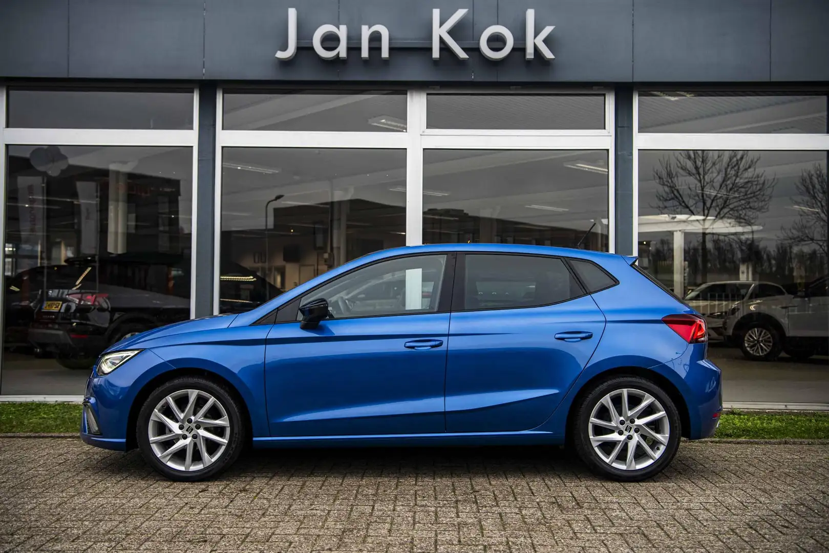 SEAT Ibiza 1.0 TSi 95 pk FR | Full LED | App Connect | Adapt. Bleu - 2