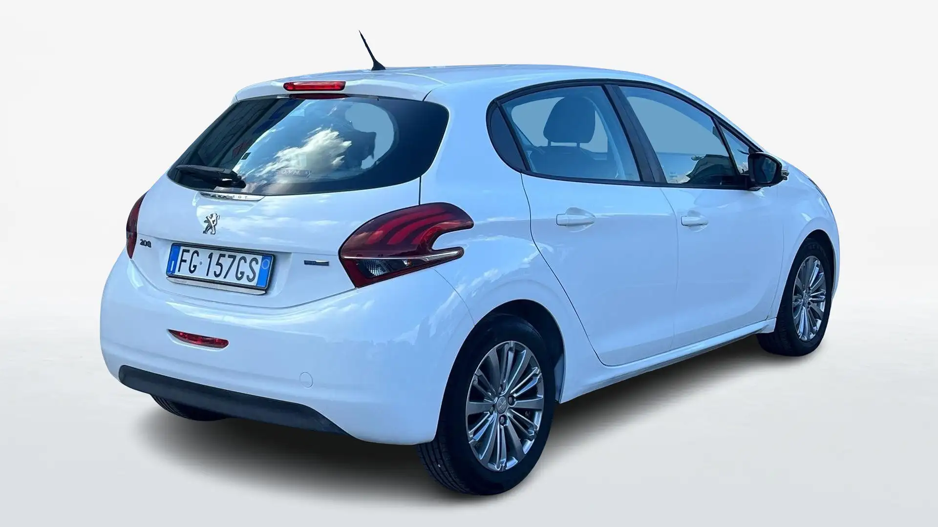 Peugeot 208 5 Porte 1.2 PureTech 82cv Allure 5P 1.2 PURETECH Wit - 2
