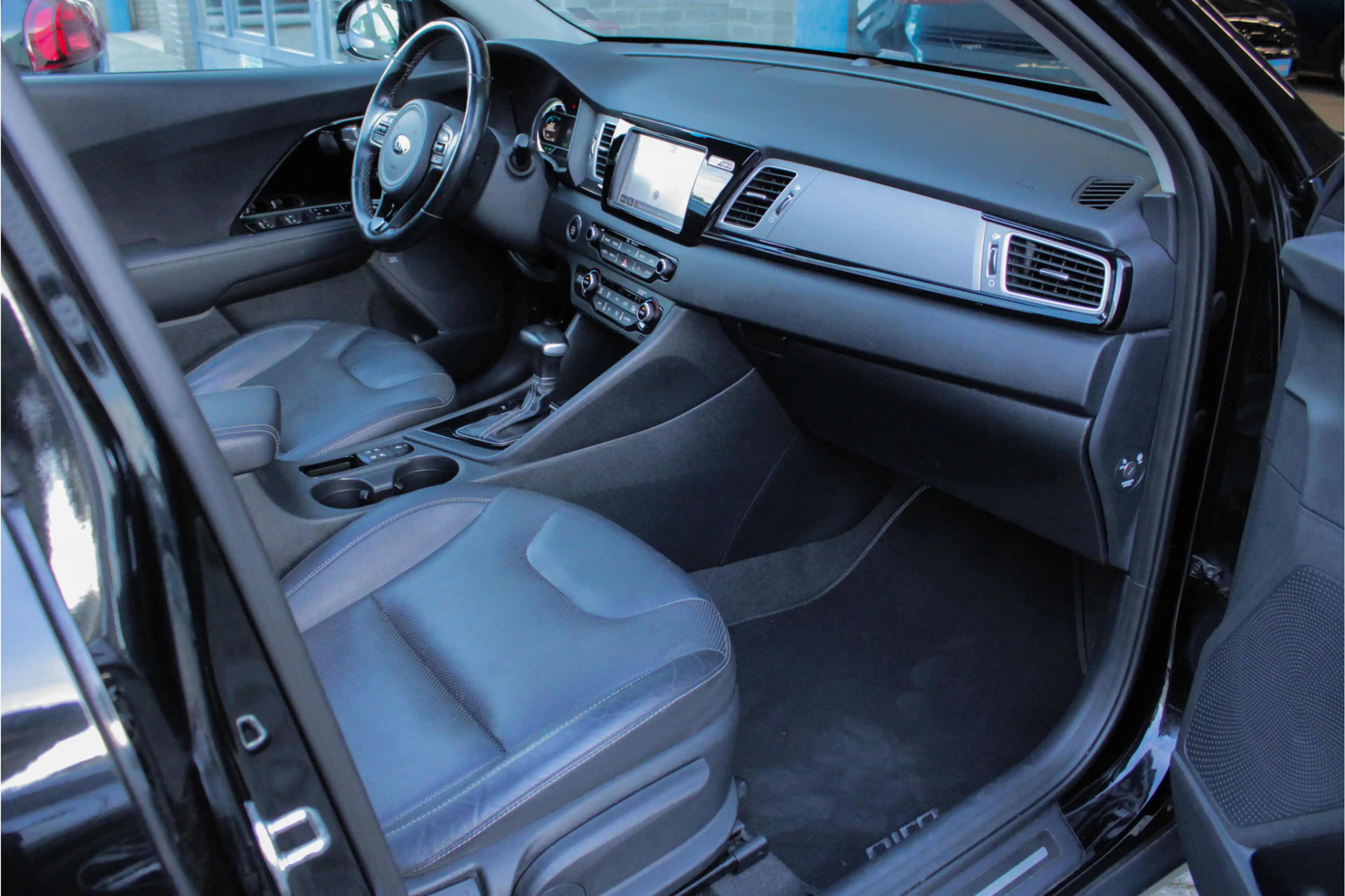 Kia Niro 1.6 GDi Hybrid ExecutiveLine |elek stoel|JBL|stuur — photo 5