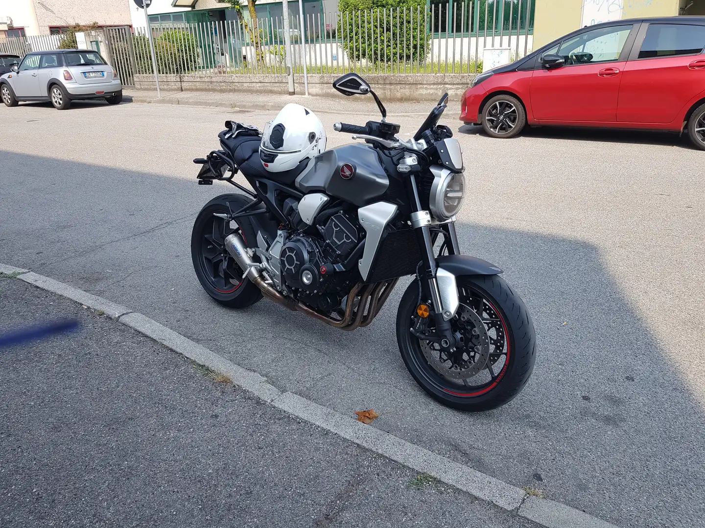 Honda CB 1100 Cb1000r 2018 Gris - 2
