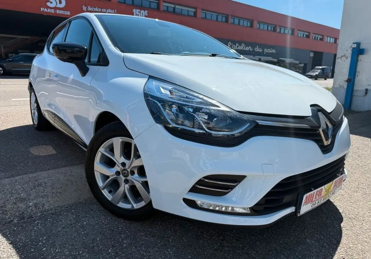 Renault Clio IV 0.9 TCe 90ch energy Limited 5p 1Ã©re 