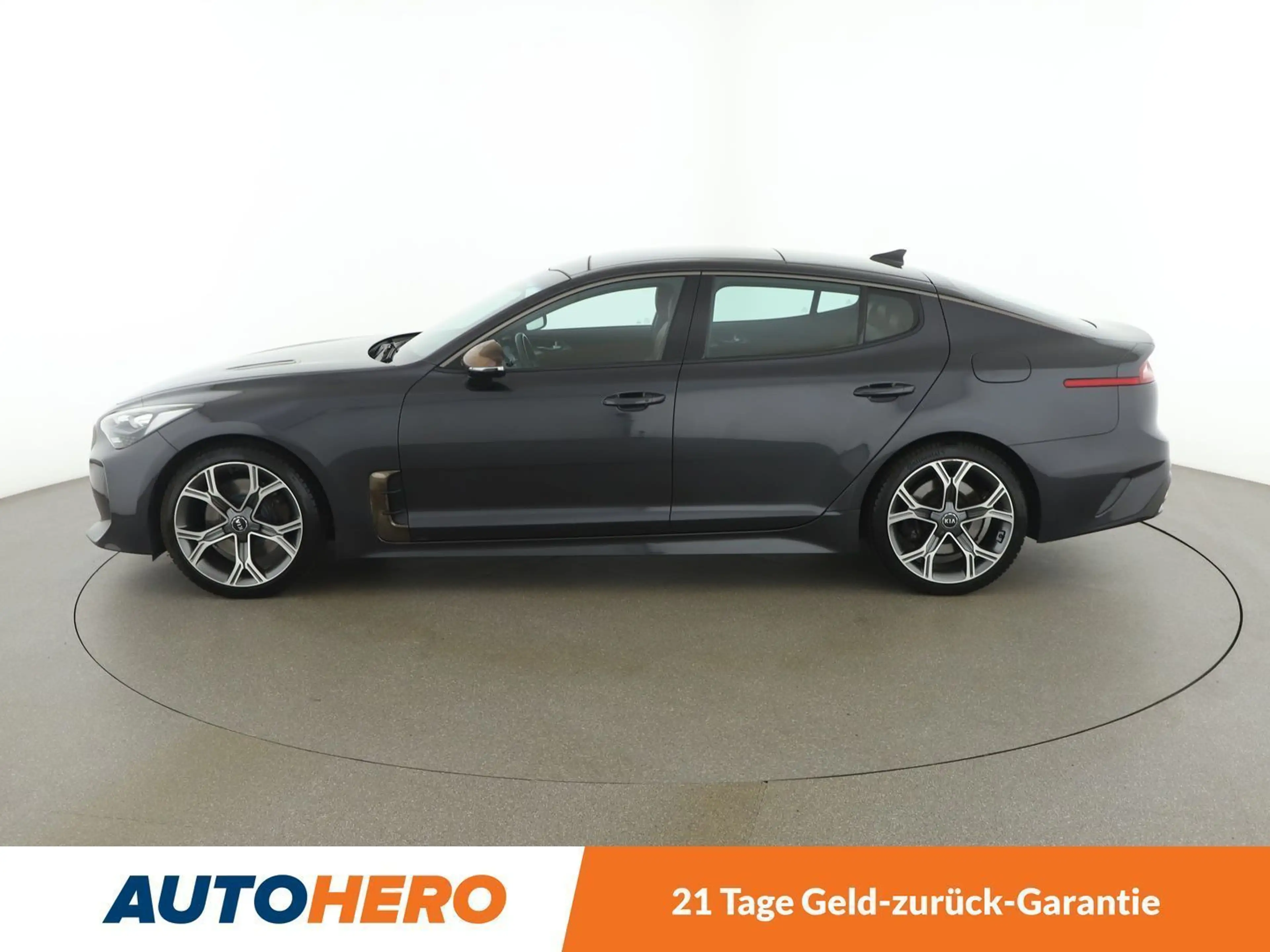 Kia Stinger 2.0 TGDI GT-Line 2WD Aut. *PANO*HUD*LED*ACC*NAVI* — photo 3