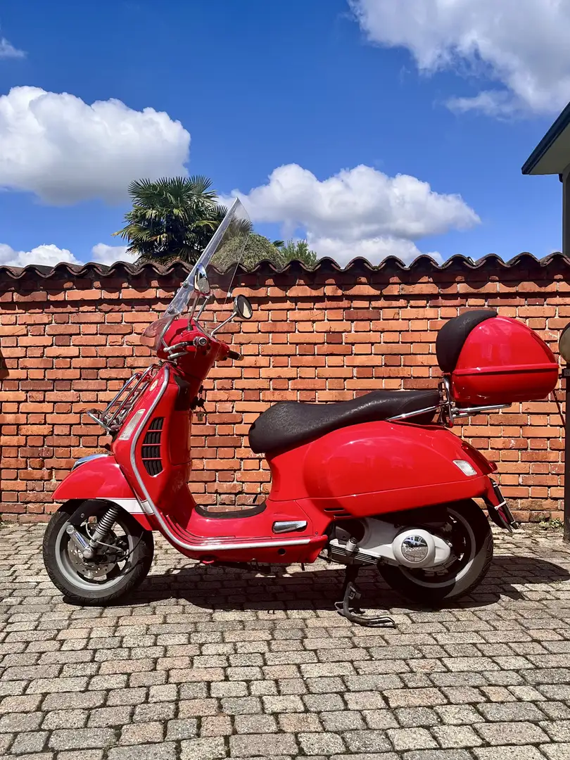 Piaggio GTS 250 - 2
