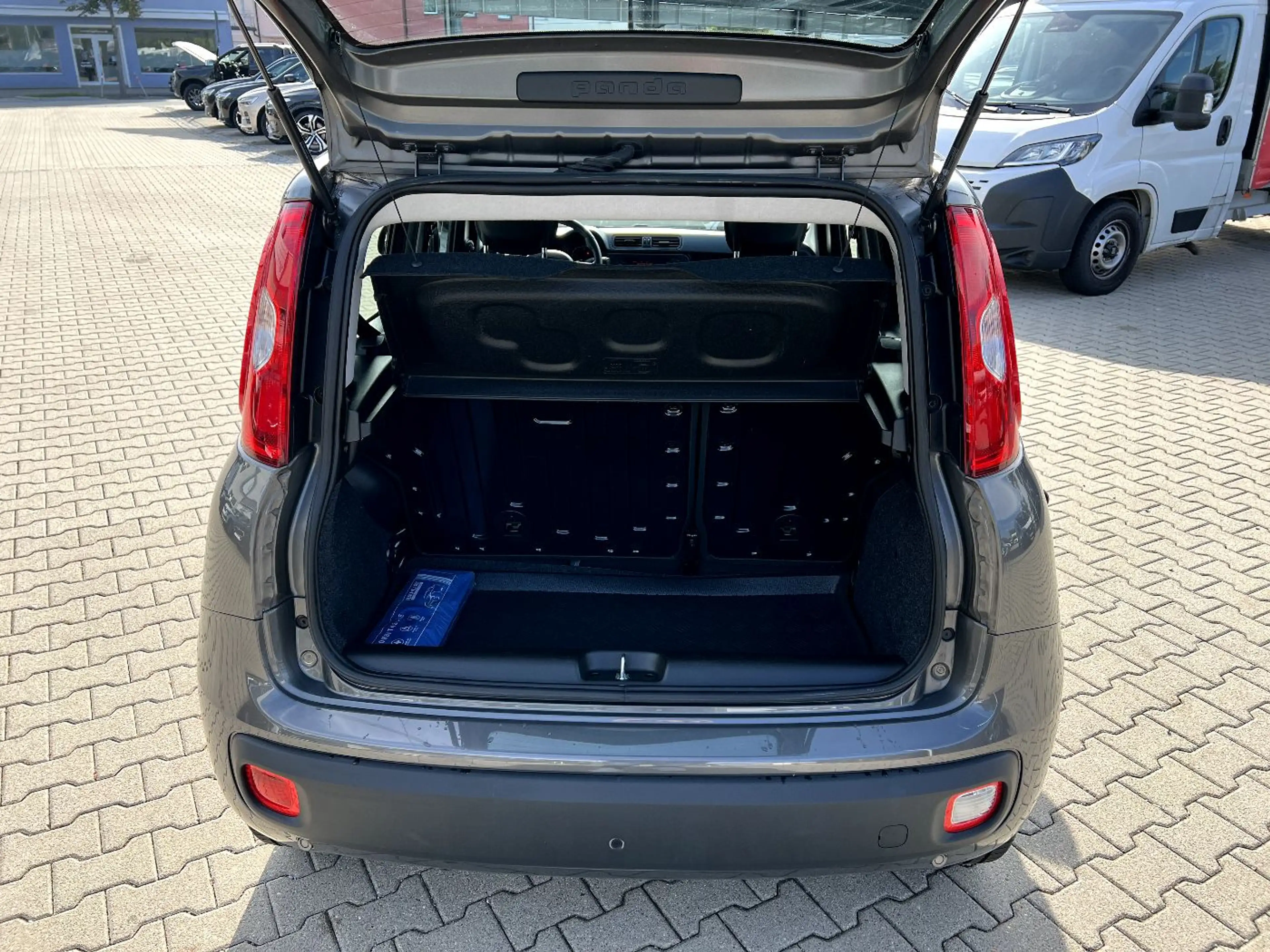 Fiat Panda 1.2 8V Easy *Klimaanlage PDC DAB ESP* — photo 7