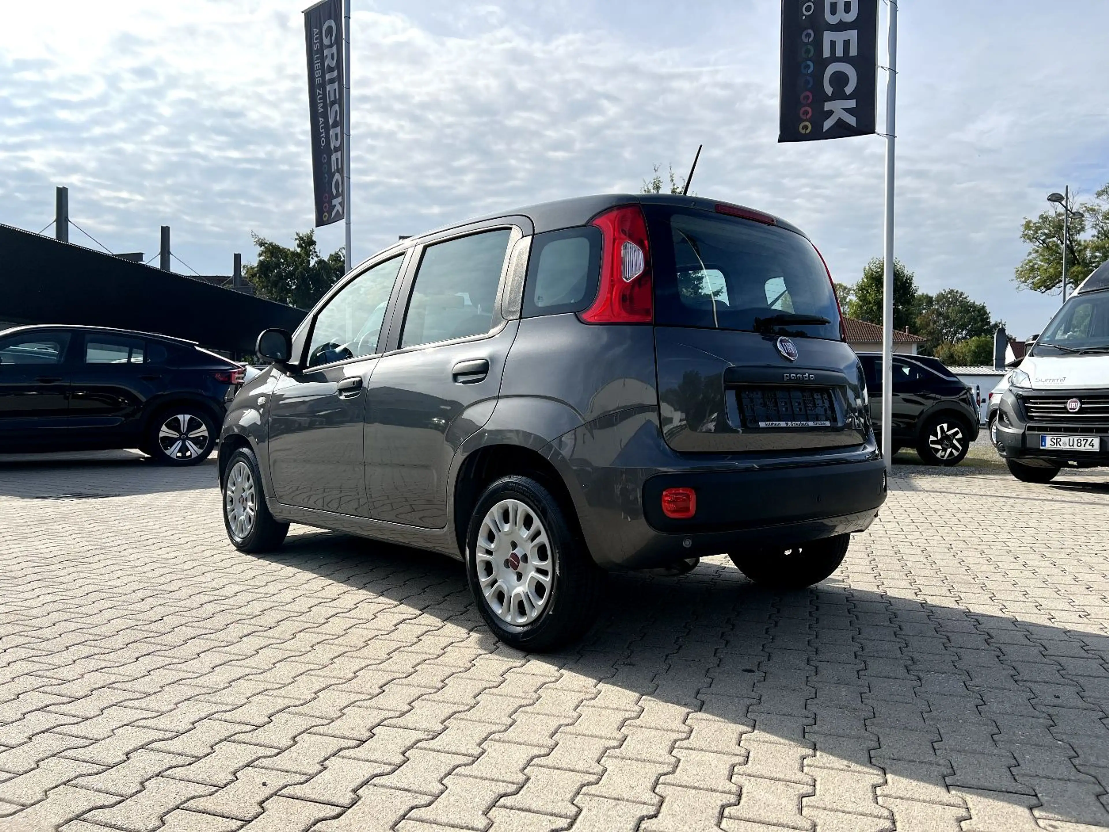 Fiat Panda 1.2 8V Easy *Klimaanlage PDC DAB ESP* — photo 2