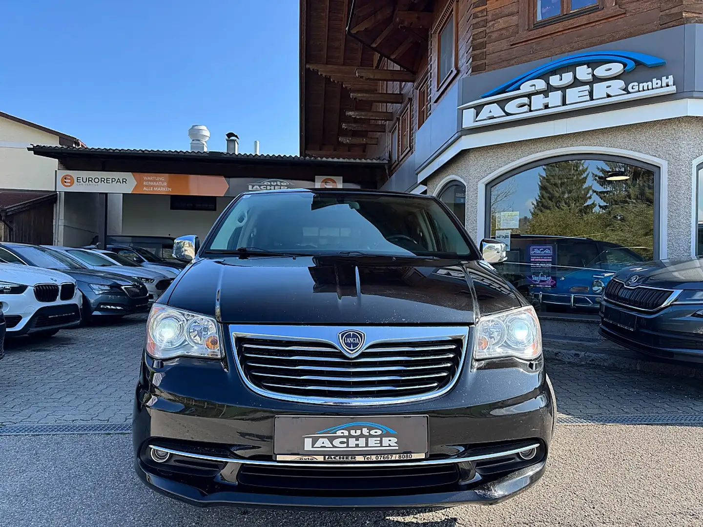 Lancia Voyager 2,8 CRD Platinum*Pickerl* Schwarz - 2