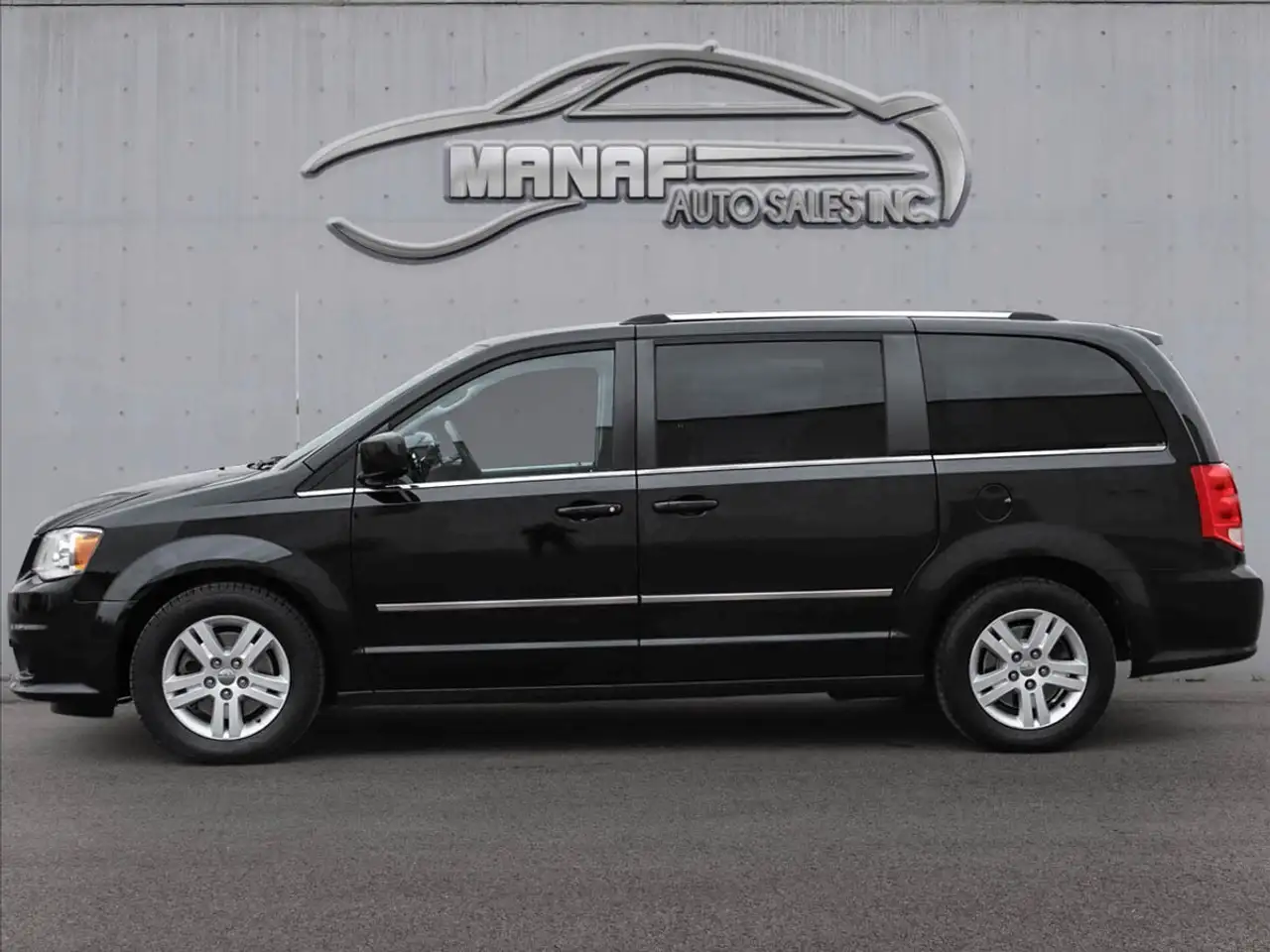 Dodge Grand Caravan снимка Dodge Grand Caravan