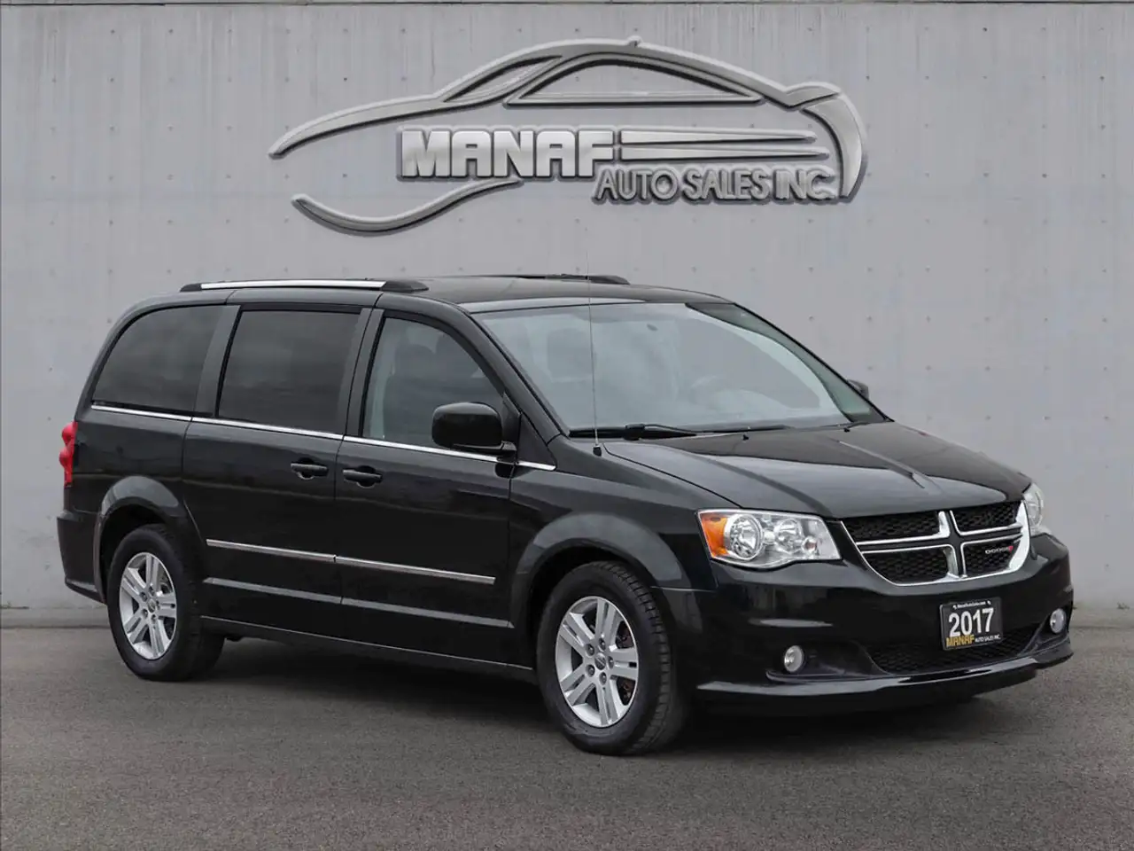 Dodge Grand Caravan снимка Dodge Grand Caravan