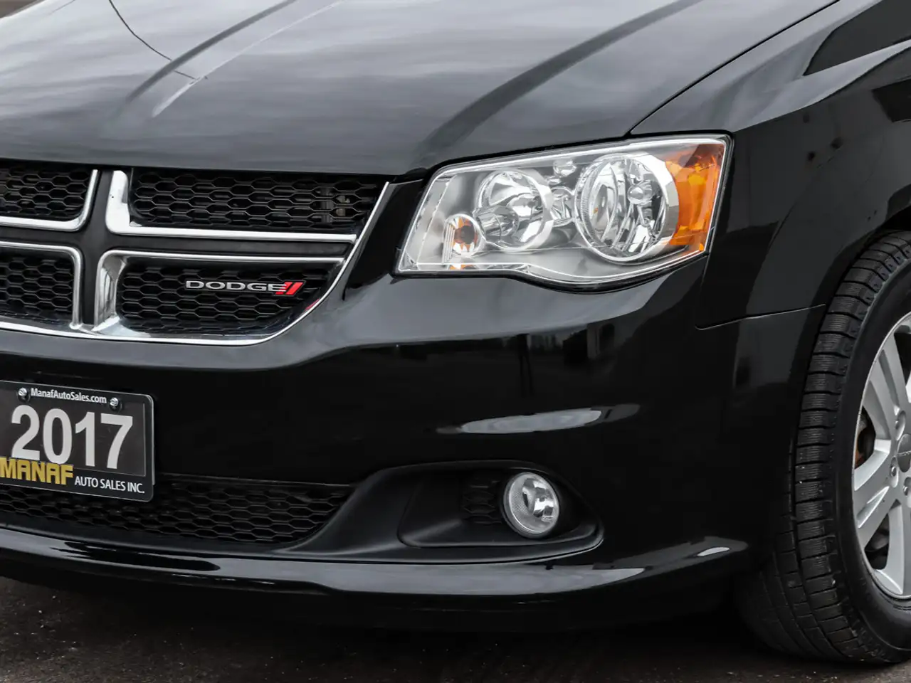 Dodge Grand Caravan снимка Dodge Grand Caravan