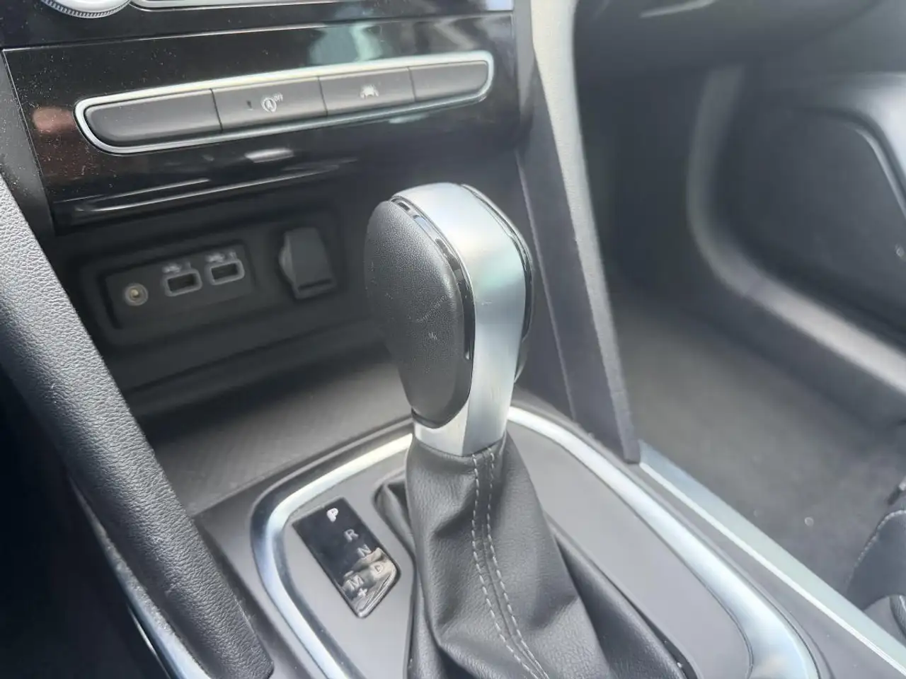 Renault Megane Berline — photo 18