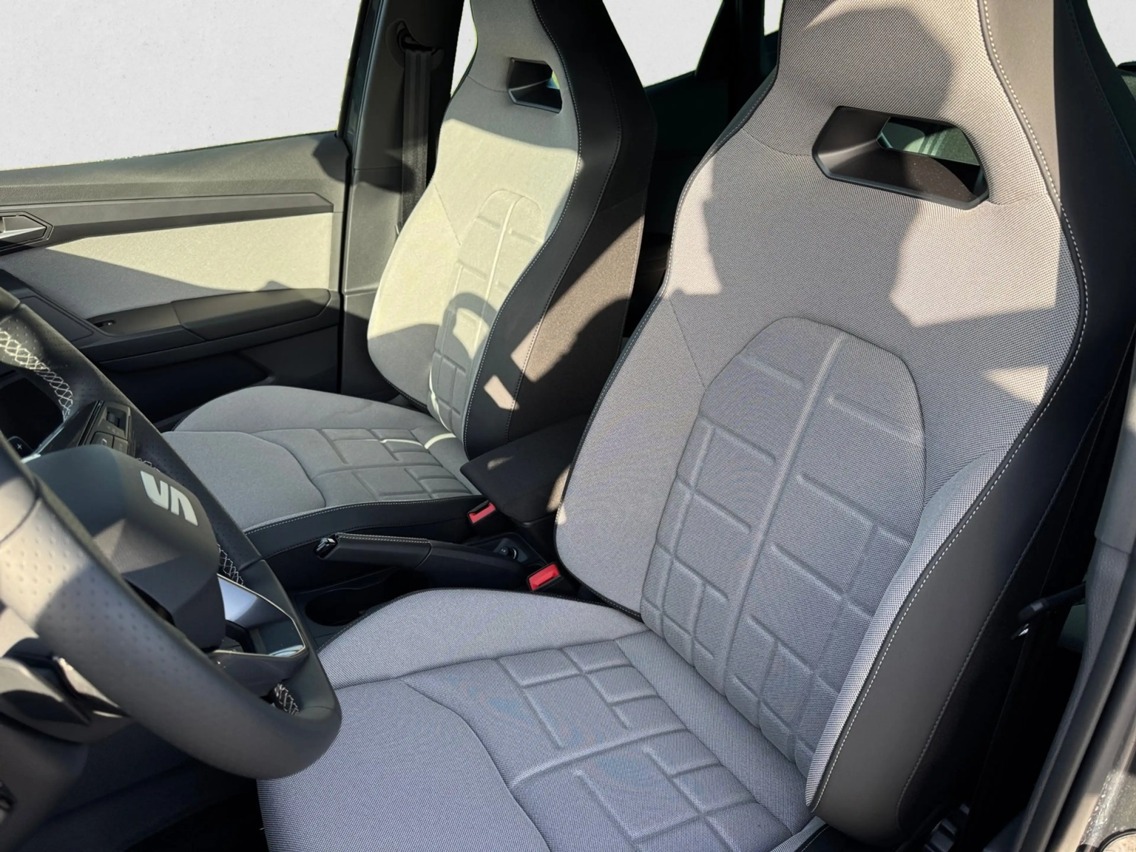 SEAT Arona FR TSI DSG|NEUESMODELL!!|AHK|NAVI|ACC| — photo 9